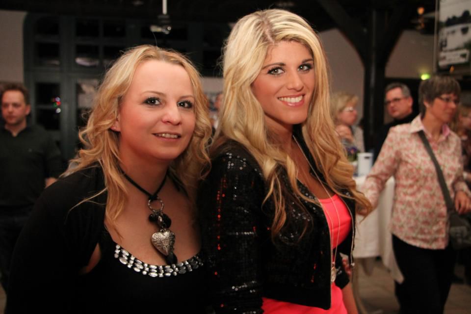 images/bilderserien/charity2013/541445_432051820221126_1347360708_n.jpg